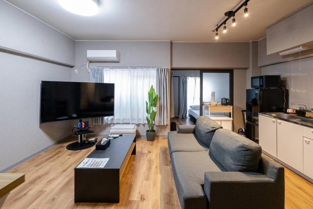 Tasoneurbanstayosaka なんば日本橋南不夜城703 *